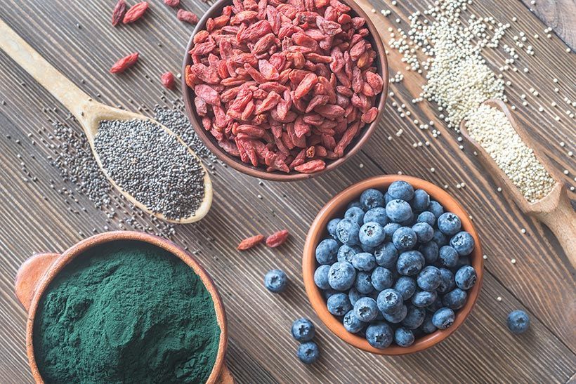 Por qué los superalimentos no son tan ‘súper’ como creías