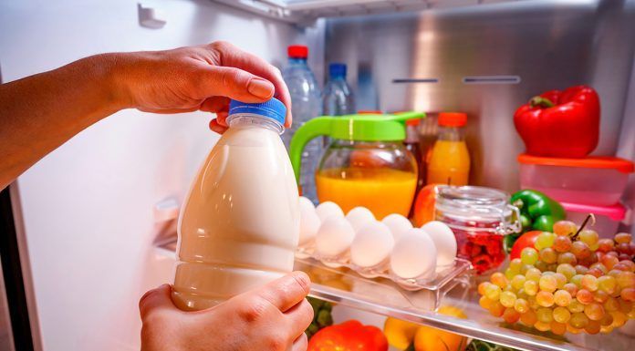 Cómo organizar los alimentos en el frigorífico para prolongar su vida útil