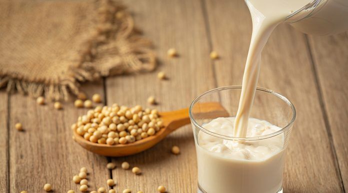 La polémica de las bebidas vegetales, ¿deberían poder denominarse “leche”? – Colaboración con RTVE Cocina