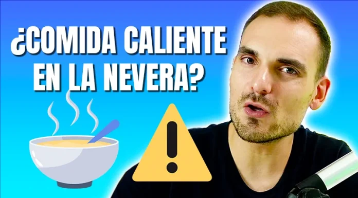 ¿Es peligroso guardar comida caliente en la nevera?